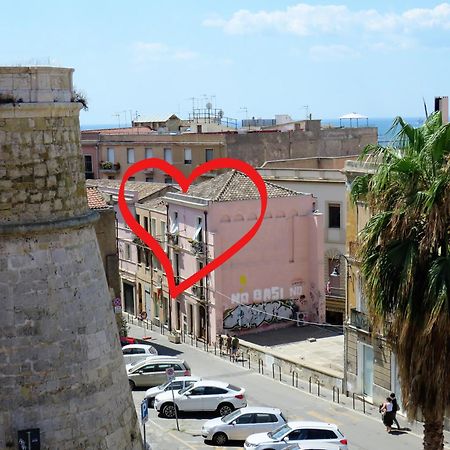 Bastione Home - Casa "Vicky" Cagliari Buitenkant foto