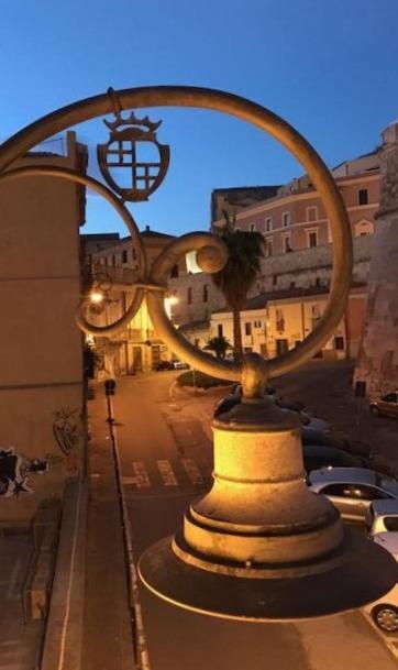 Bastione Home - Casa "Vicky" Cagliari Buitenkant foto